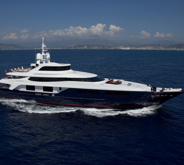 motor yacht burkut